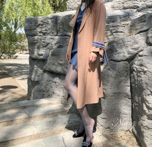 美女扒开尿口让男人操_720电视剧在线观看